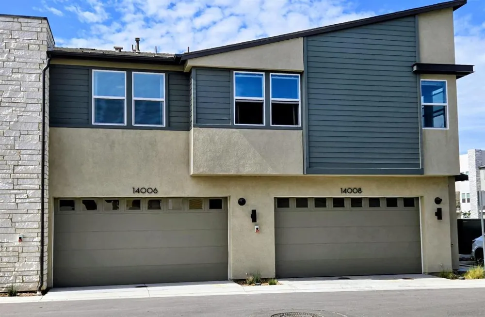 14006 Lumurine Way San Diego, CA 92126