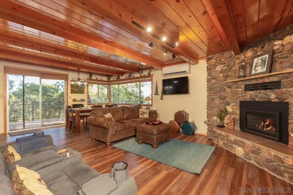 3110 Blue Jay Drive Julian, CA 92036