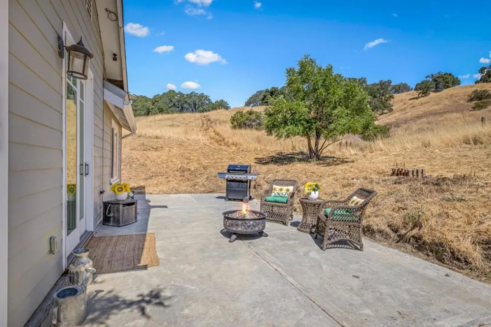 23785 Mckean Road San Jose, CA 95141