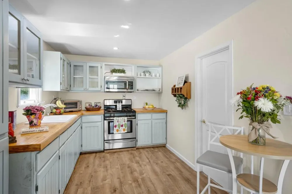 23785 Mckean Road San Jose, CA 95141