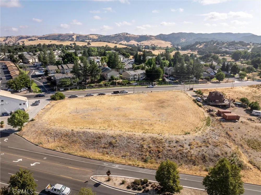 11305 Viejo Camino Atascadero, CA 93422