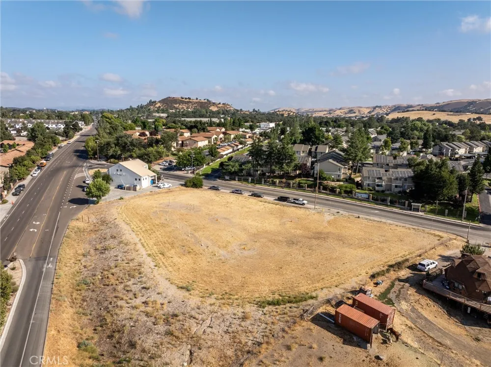 11305 Viejo Camino Atascadero, CA 93422