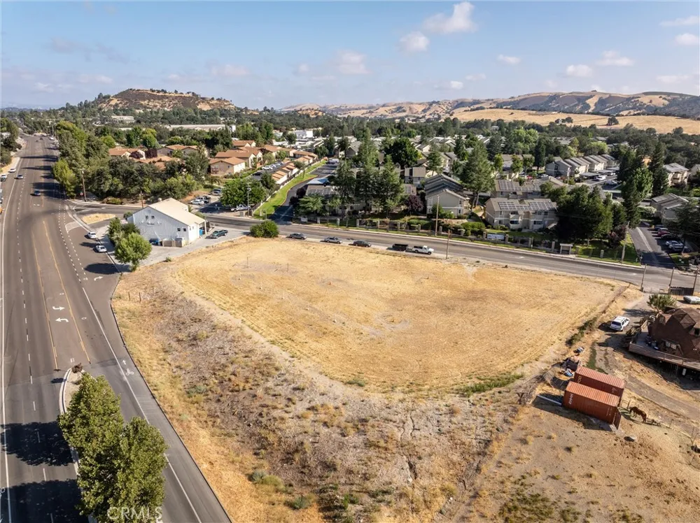 11305 Viejo Camino Atascadero, CA 93422