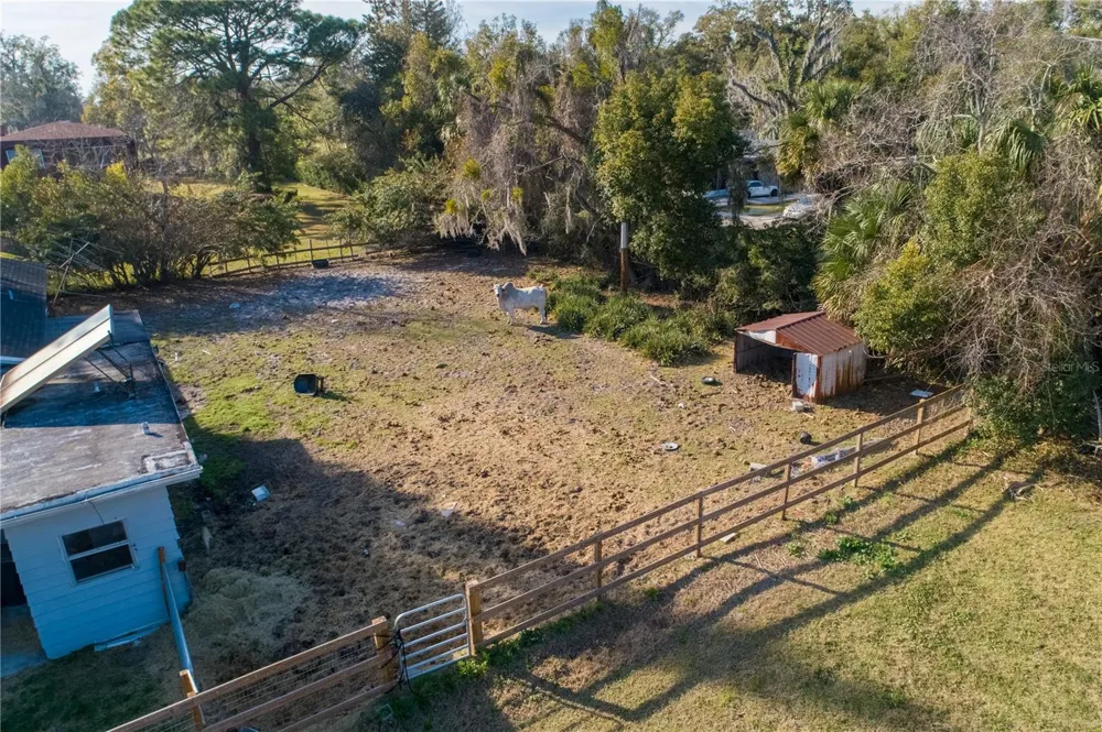 921 VIHLEN ROAD Sanford, FL 32771