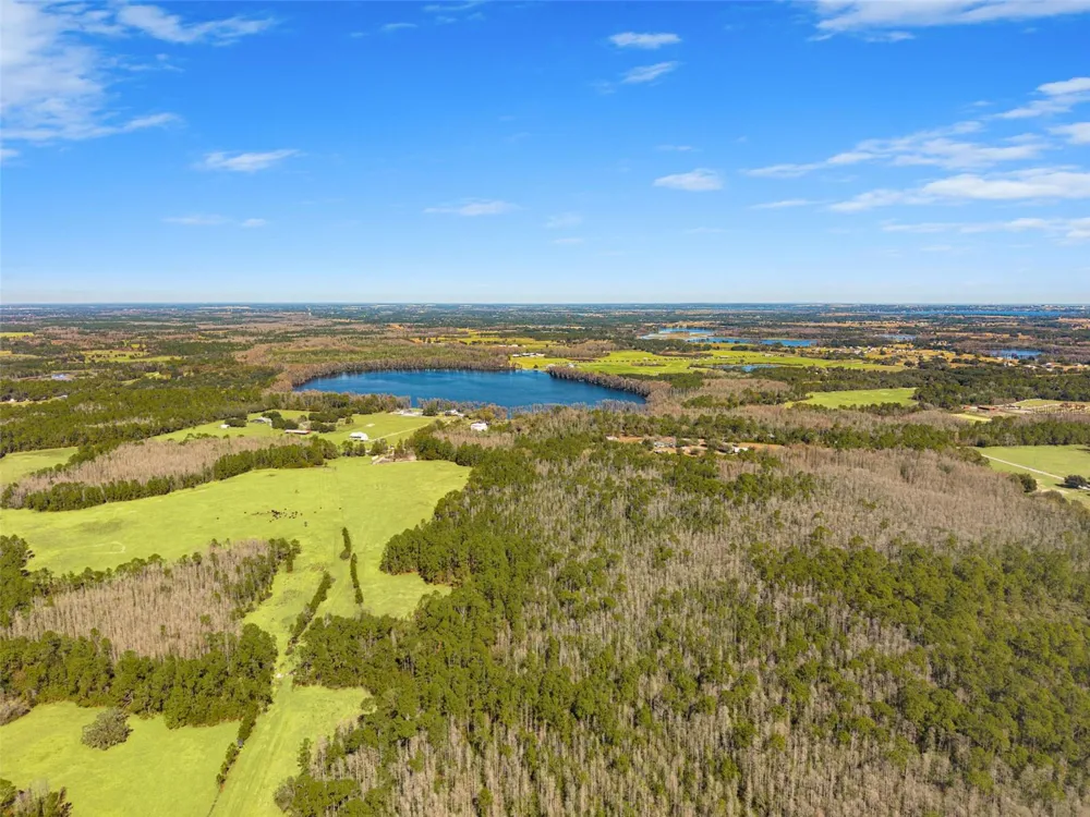 LAKE ERIE ROAD Groveland, FL 34736