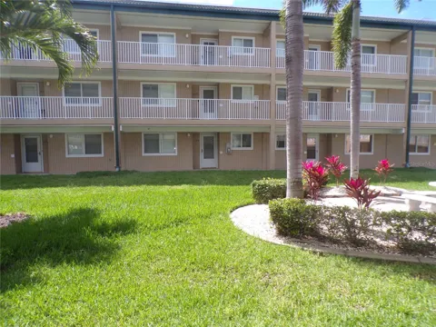 150 HARBORSIDE AVENUE #133