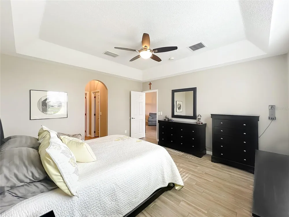 9417 MYRTLE CREEK LANE #609 Orlando, FL 32832