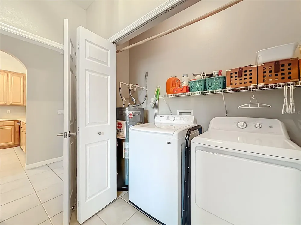 9417 MYRTLE CREEK LANE #609 Orlando, FL 32832