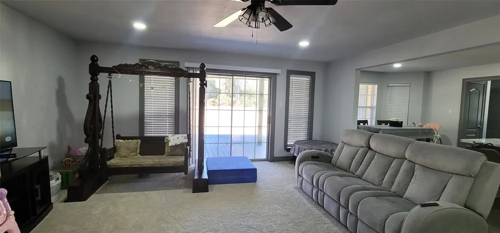 26181 Pecan Grove Cleveland, TX 77328