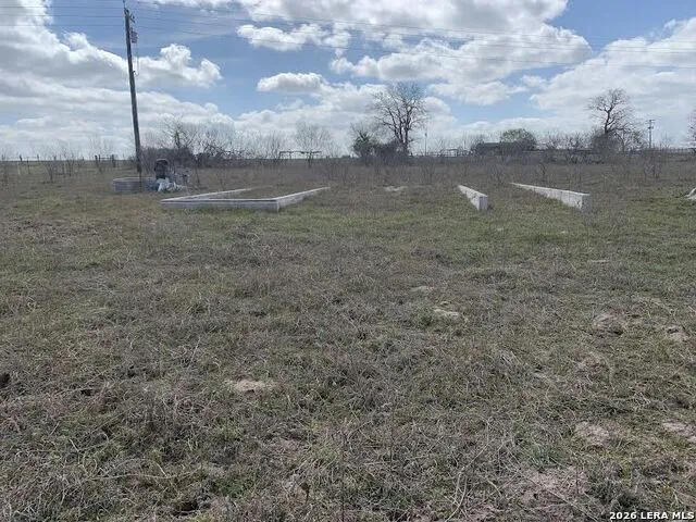 00 Cr 401 Waelder, TX 78959