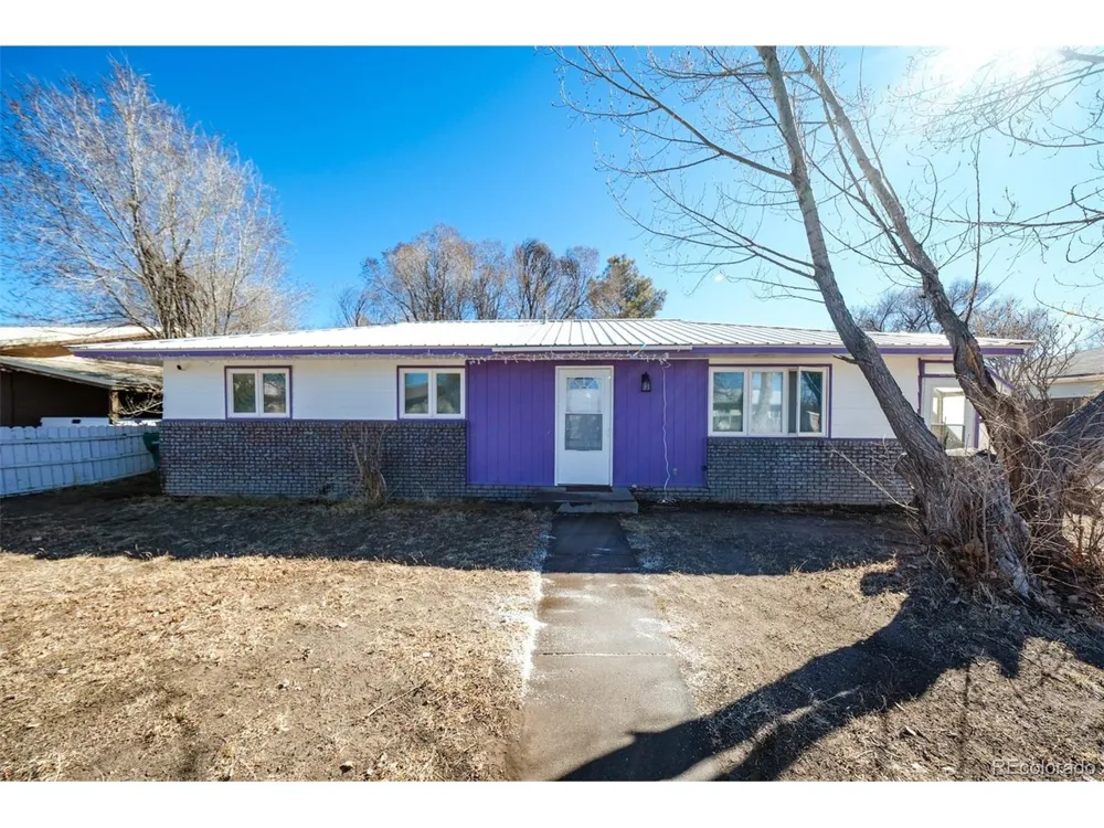 207 Bonney Drive Alamosa, CO 81101
