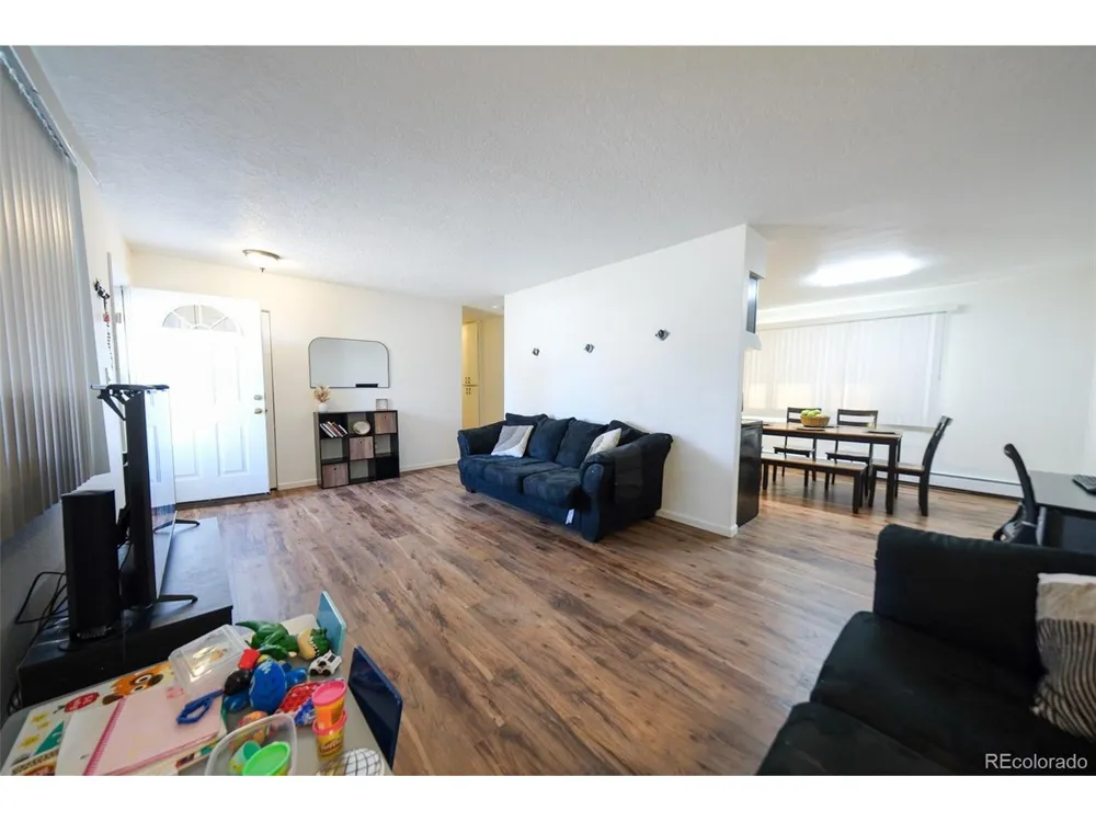 207 Bonney Drive Alamosa, CO 81101