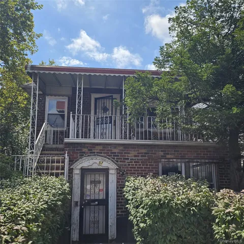 576 Linden Boulevard