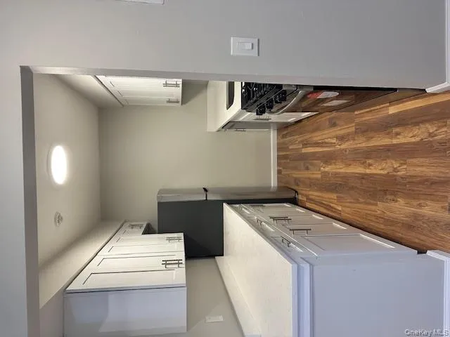 5 Pointe Circle S #5 Coram, NY 11727