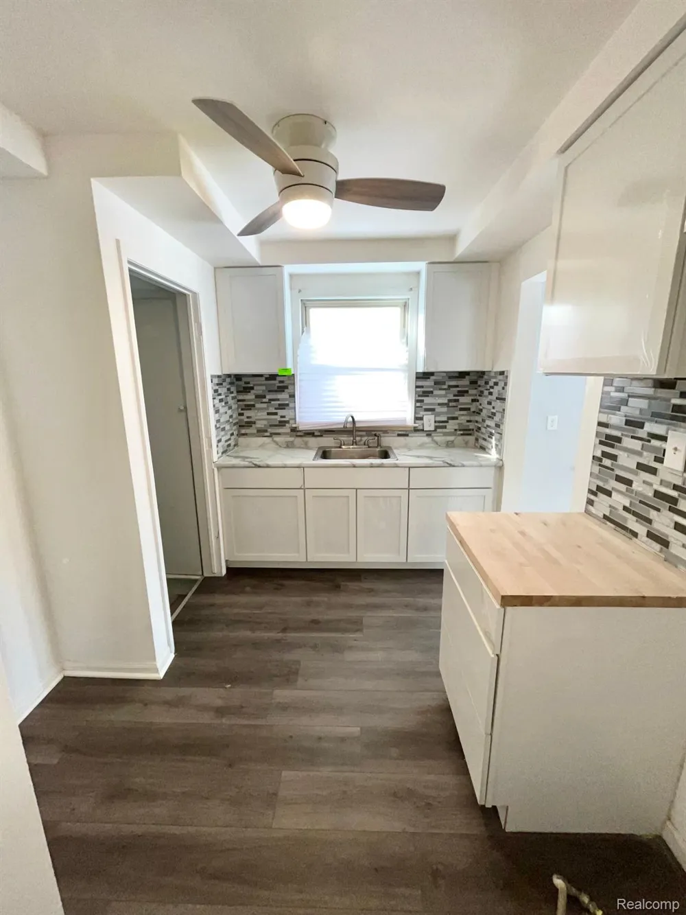 17076 STRICKER AVENUE Eastpointe City, MI 48021