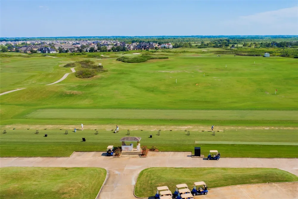 4806 Lost Creek Lane League City, TX 77573