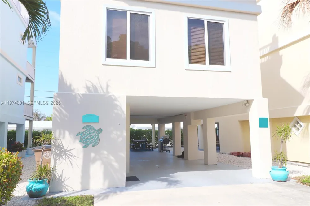 Address Not Shown Marathon, FL 33050