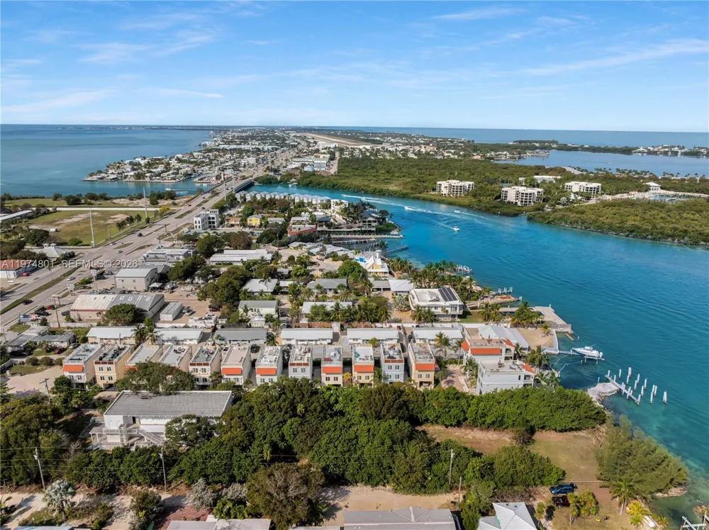 Address Not Shown Marathon, FL 33050