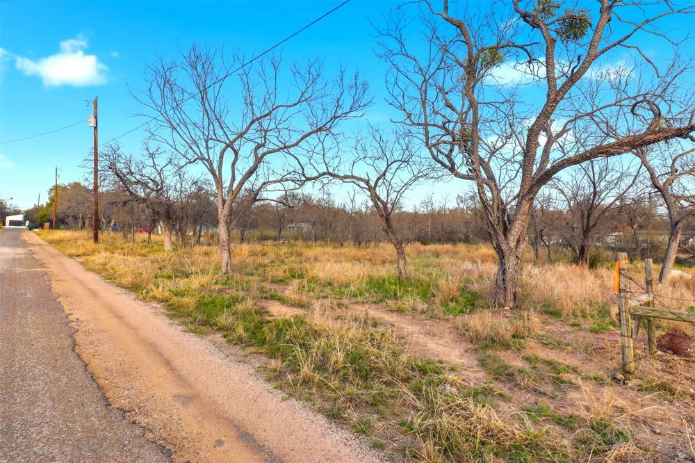 1304 Shady Forest Drive Granite Shoals, TX 78654