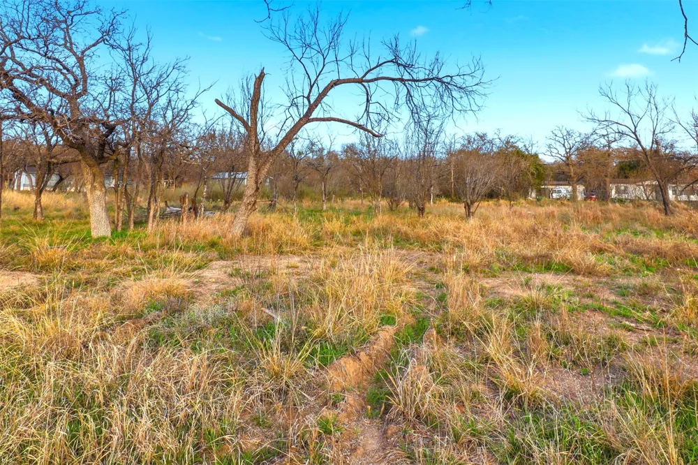 1304 Shady Forest Drive Granite Shoals, TX 78654