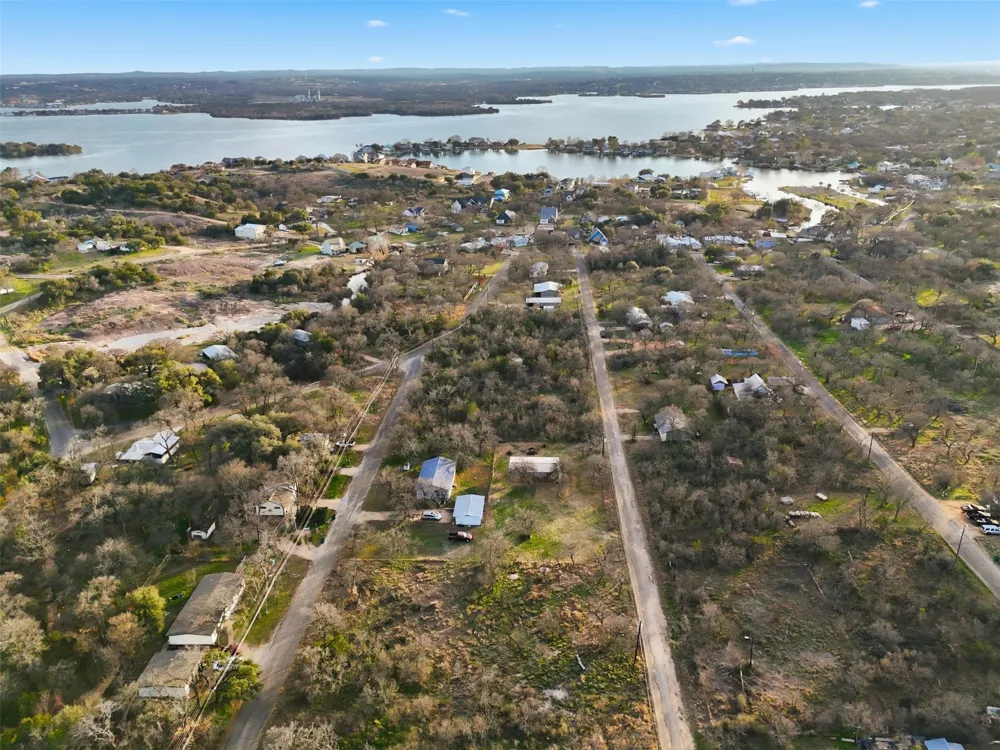 1304 Shady Forest Drive Granite Shoals, TX 78654