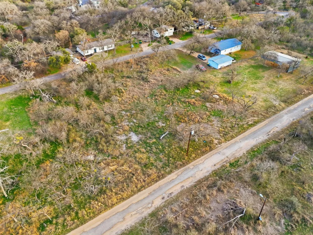 1304 Shady Forest Drive Granite Shoals, TX 78654