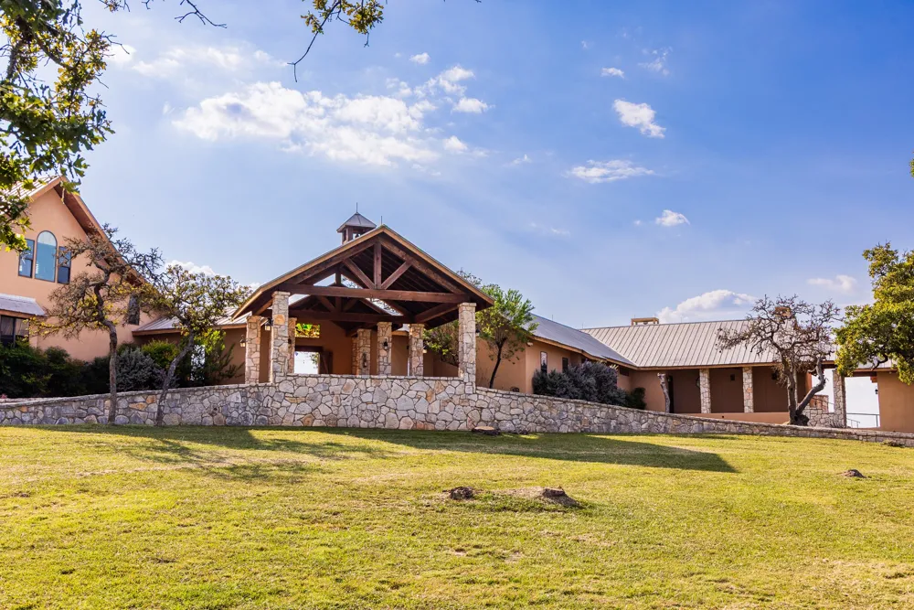 994 Upper Turtle Creek Road Kerrville, TX 78028