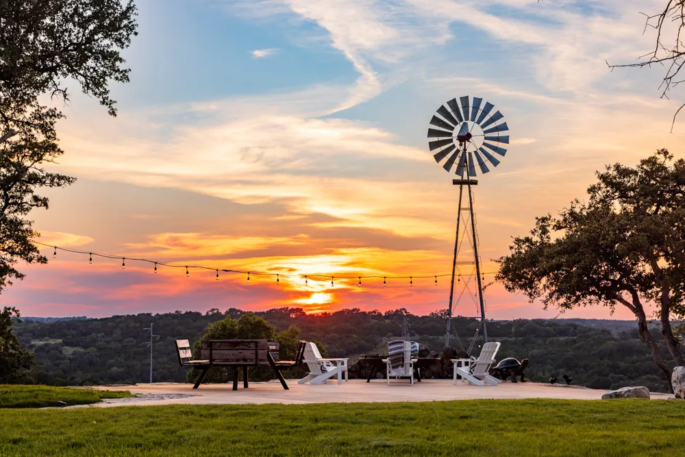 994 Upper Turtle Creek Road Kerrville, TX 78028