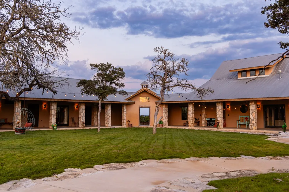 994 Upper Turtle Creek Road Kerrville, TX 78028