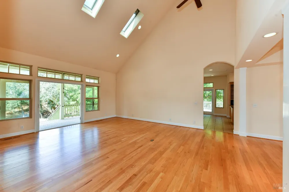 1219 Repetto Ranch Road Sonoma, CA 95476