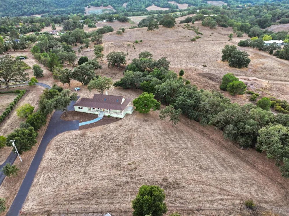 1219 Repetto Ranch Road Sonoma, CA 95476