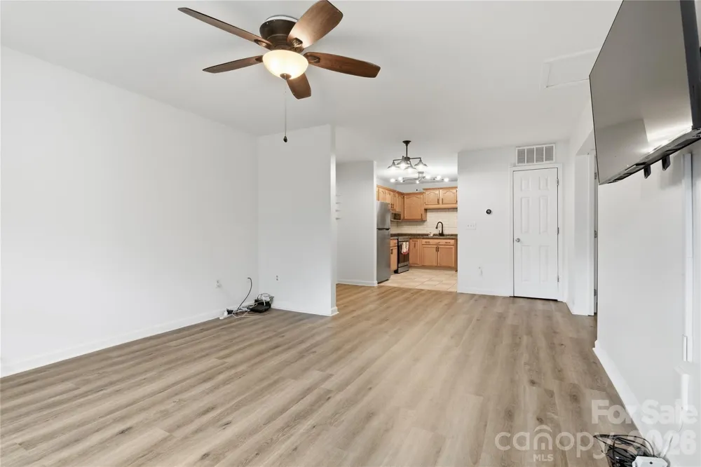 19 Krista Circle #E Candler, NC 28715