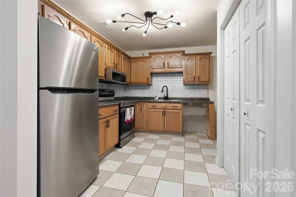19 Krista Circle #E Candler, NC 28715
