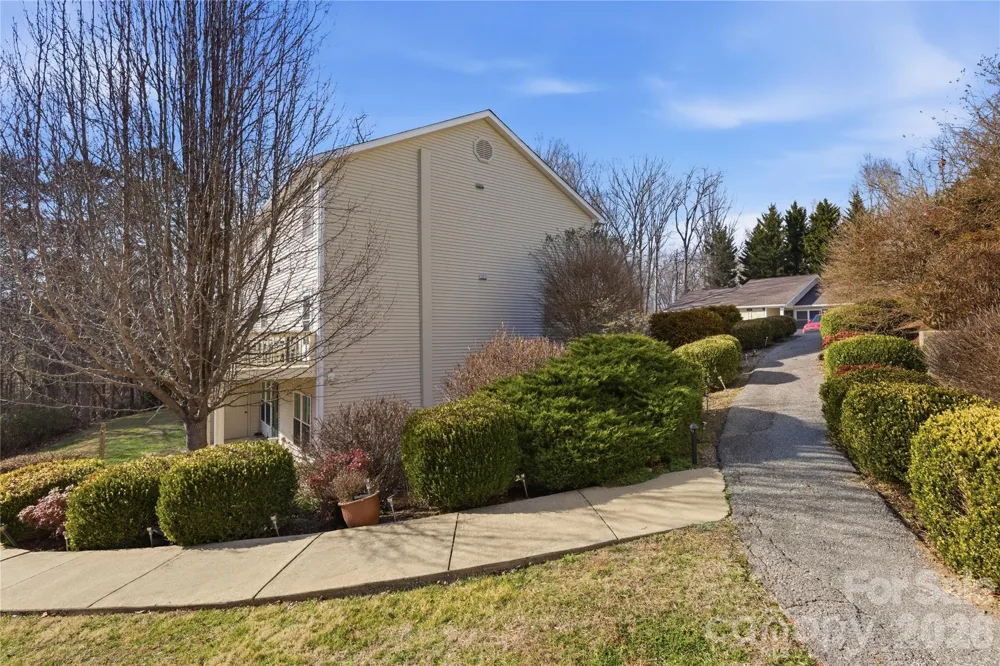 19 Krista Circle #E Candler, NC 28715
