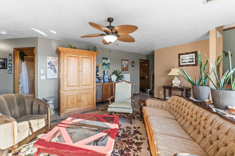 7411 181st Avenue NW Nowthen, MN 55303