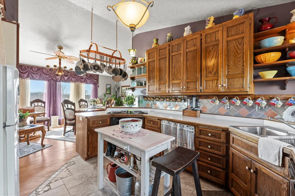 7411 181st Avenue NW Nowthen, MN 55303