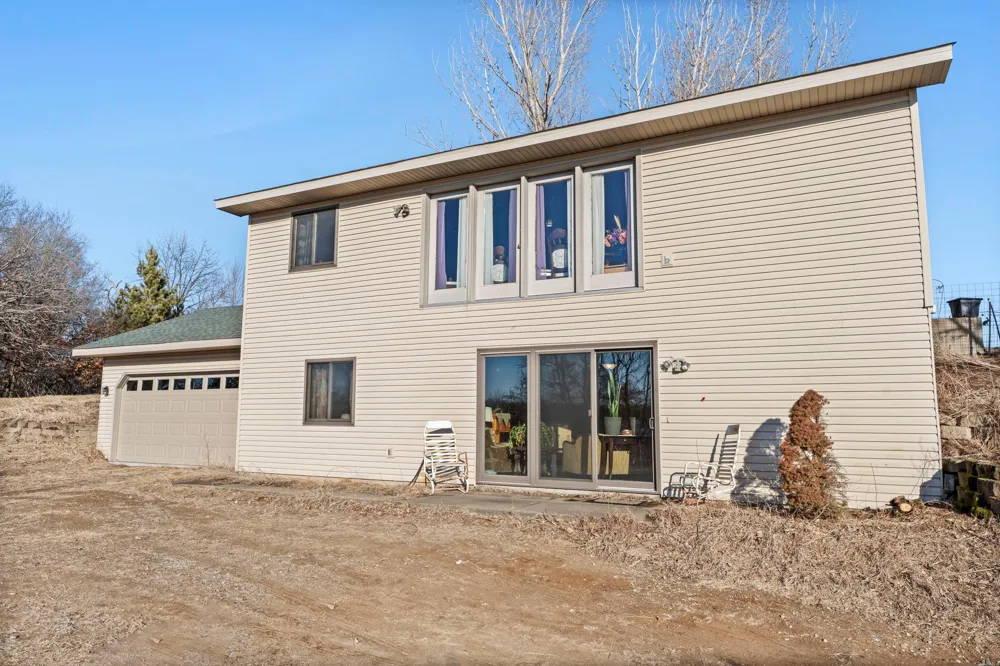 7411 181st Avenue NW Nowthen, MN 55303