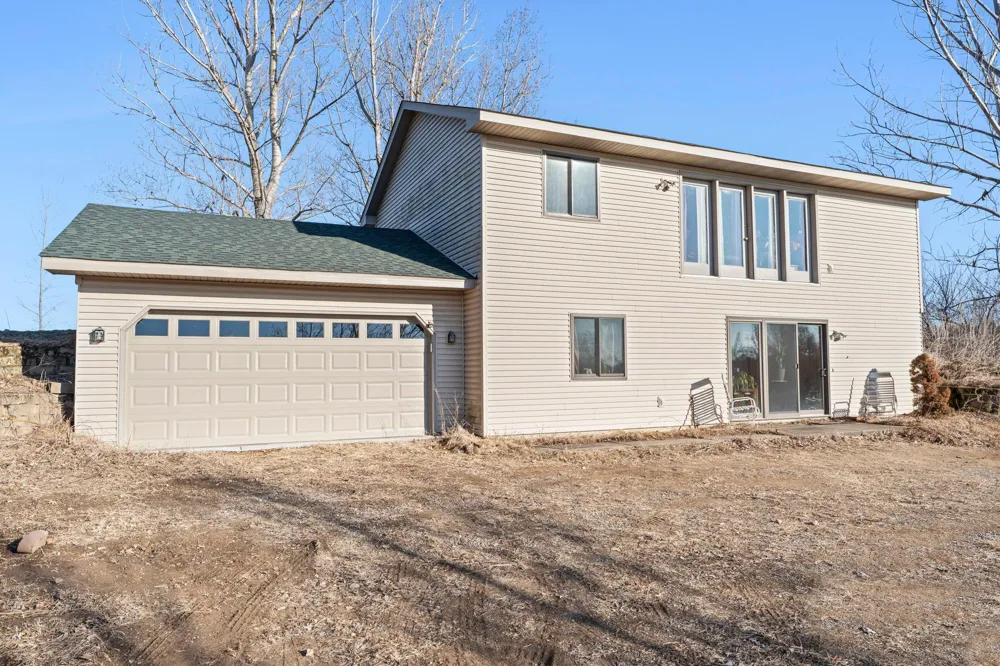 7411 181st Avenue NW Nowthen, MN 55303