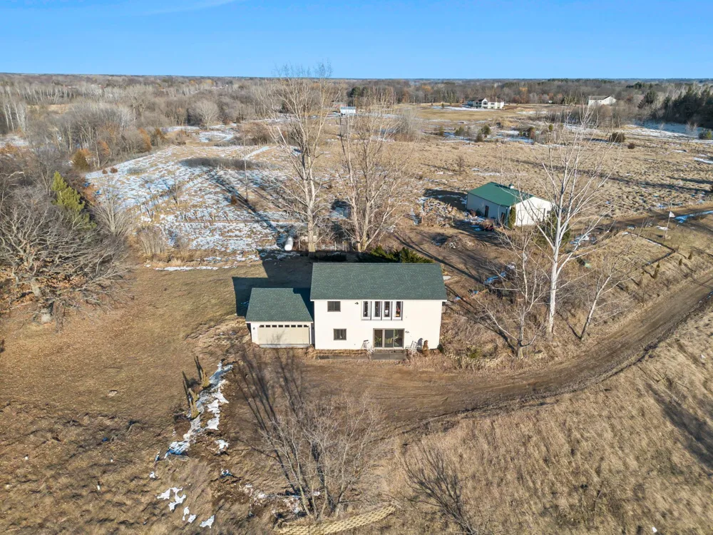 7411 181st Avenue NW Nowthen, MN 55303
