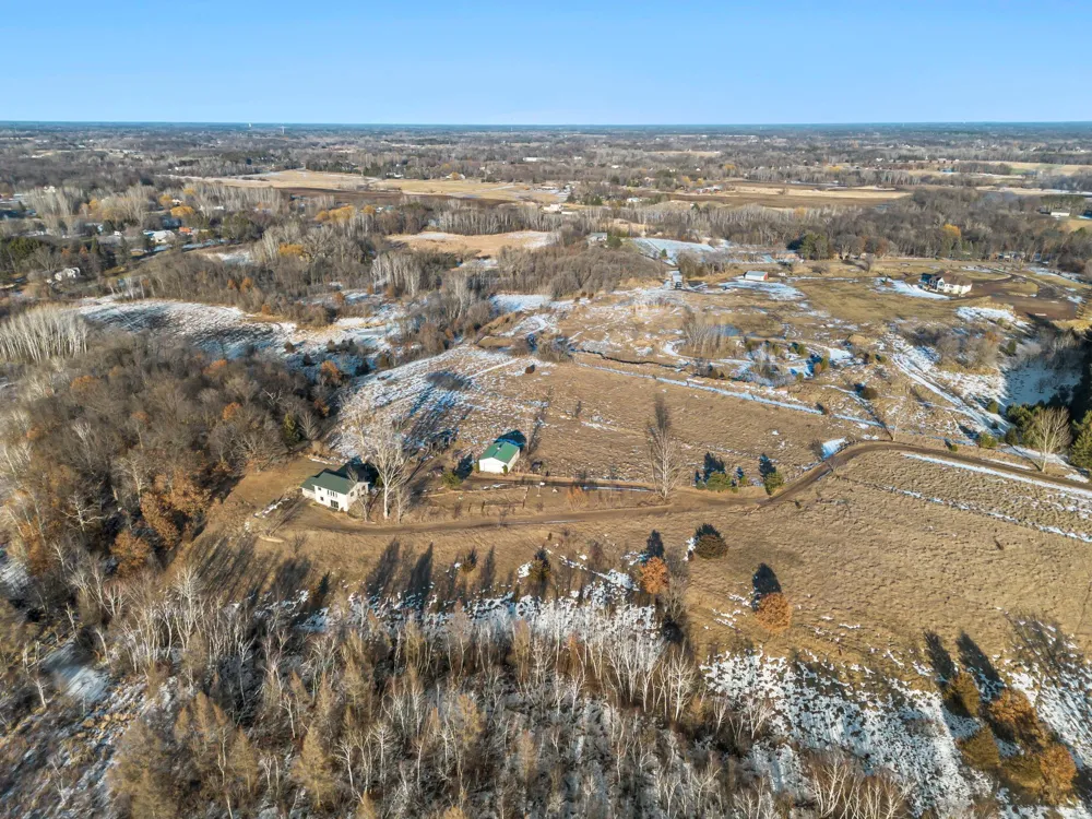 7411 181st Avenue NW Nowthen, MN 55303