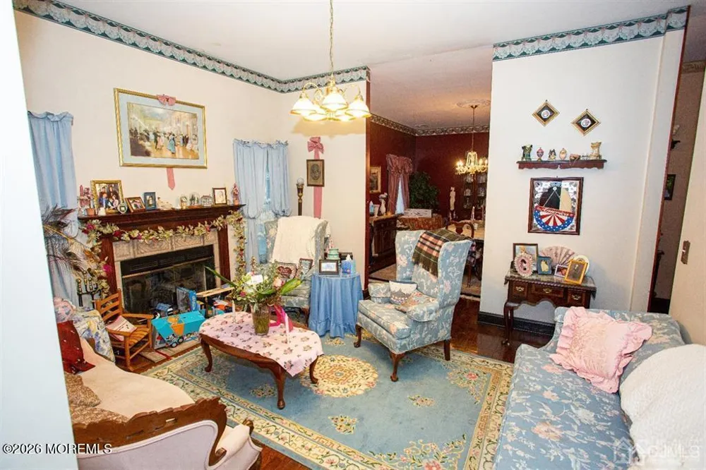 219 Johnson Lane Parlin, NJ 08859