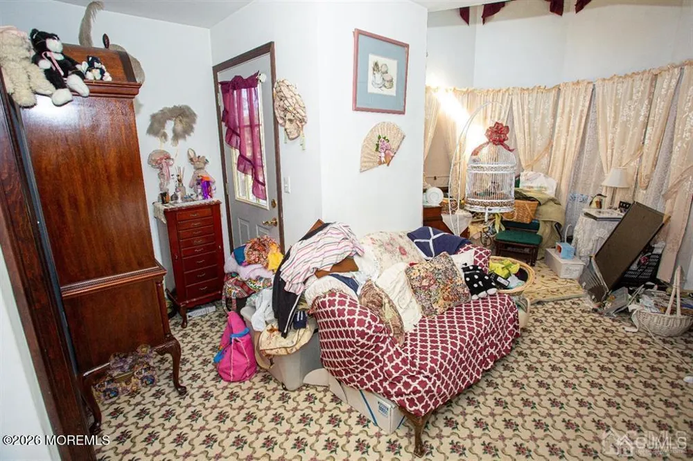 219 Johnson Lane Parlin, NJ 08859
