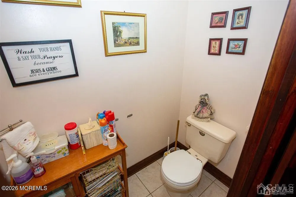 219 Johnson Lane Parlin, NJ 08859