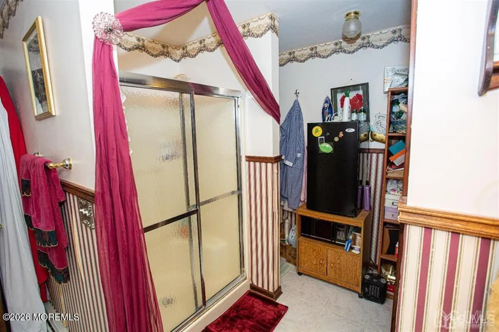 219 Johnson Lane Parlin, NJ 08859