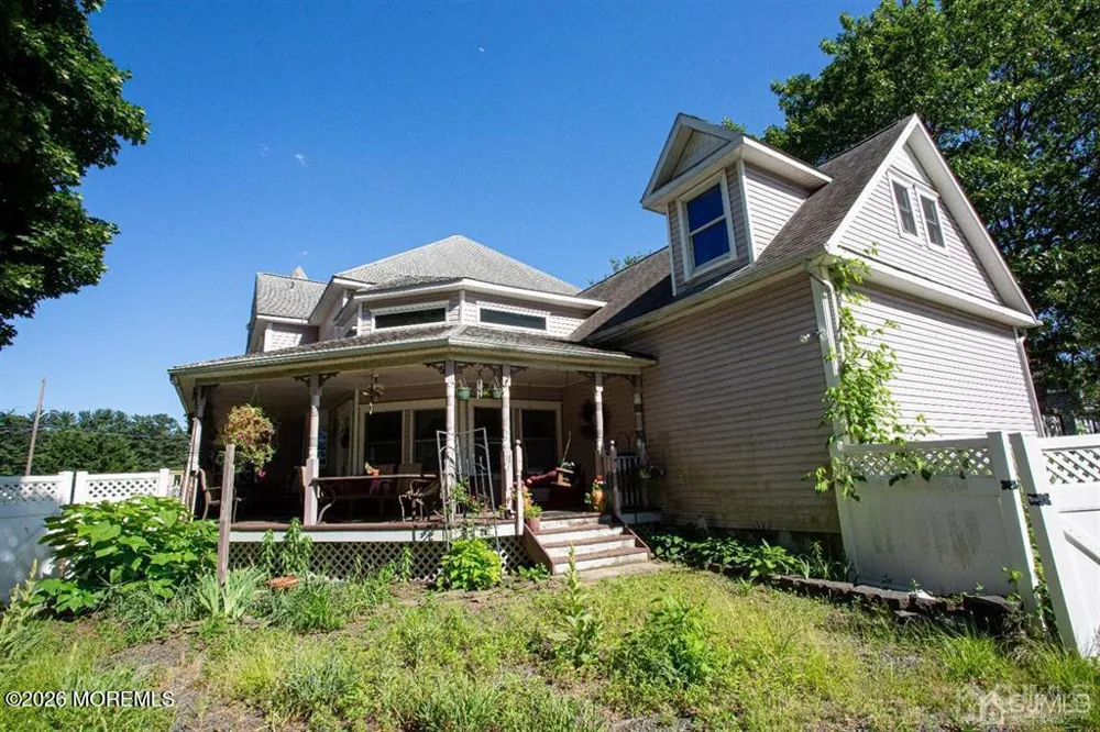 219 Johnson Lane Parlin, NJ 08859