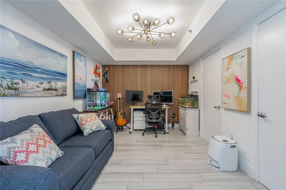50 Biscayne Blvd #3106 Miami, FL 33132