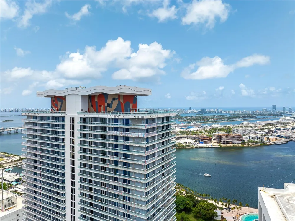 50 Biscayne Blvd #3106 Miami, FL 33132