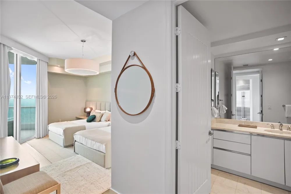 16051 Collins Ave #3202 Sunny Isles Beach, FL 33160