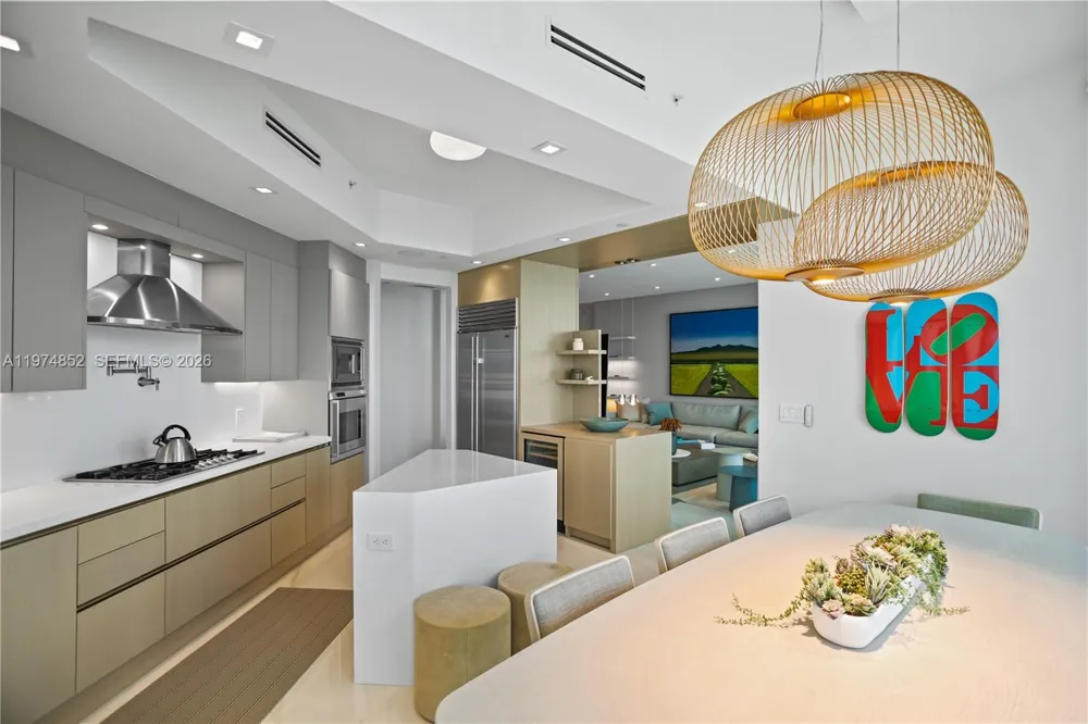 16051 Collins Ave #3202 Sunny Isles Beach, FL 33160