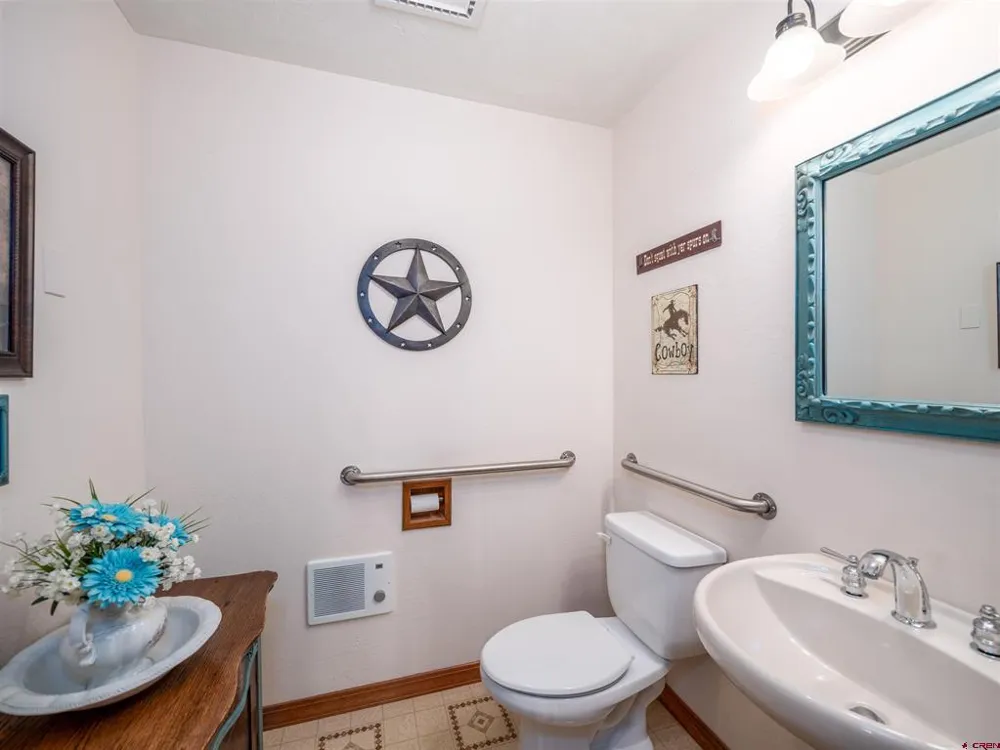 11555 Road 39 Mancos, CO 81328